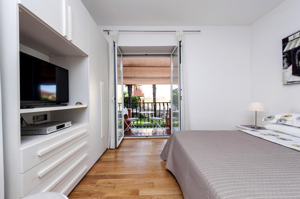 Corte Dei Merli Suite&room Affittacamere Rovigno