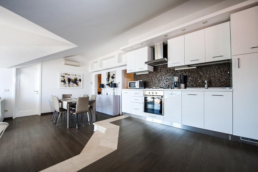 Corte Dei Merli Suite&room Affittacamere Rovigno