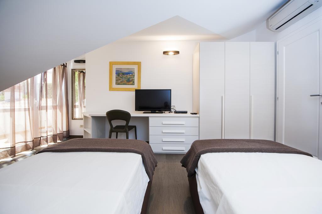 Corte Dei Merli Suite&room Affittacamere 3*