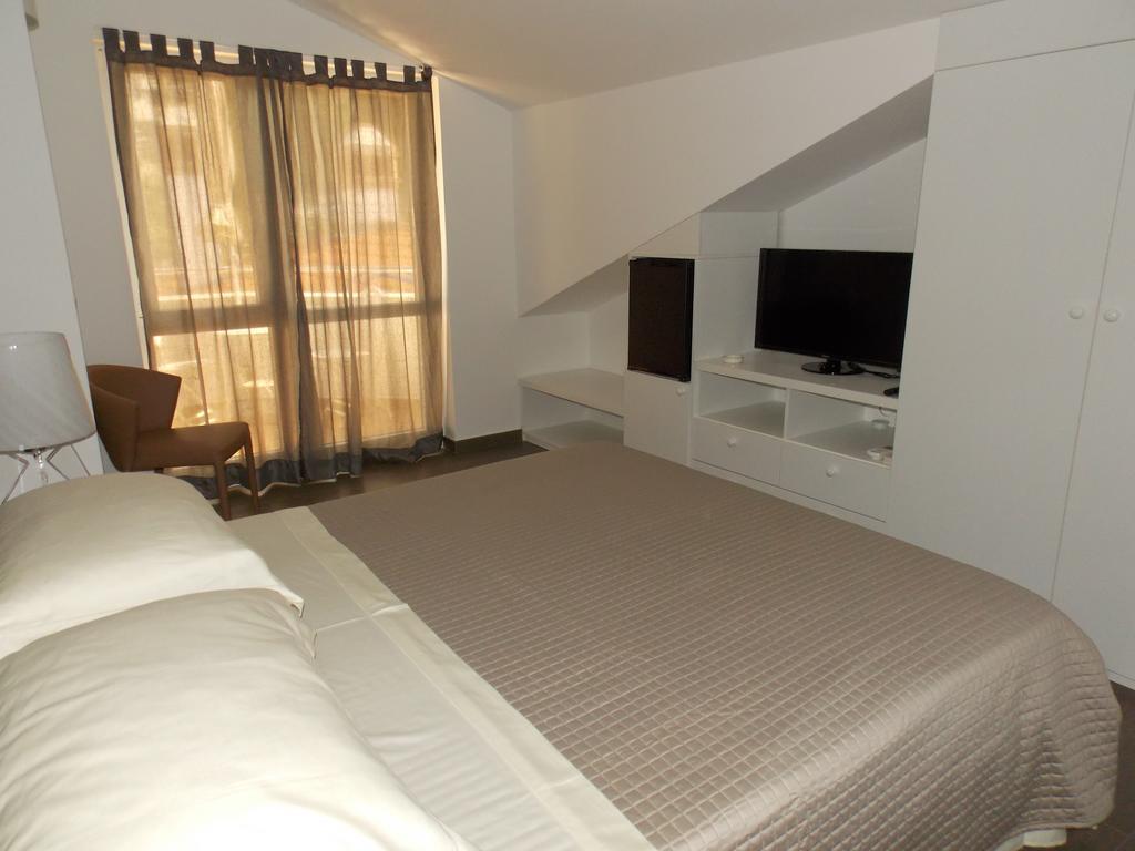 Corte Dei Merli Suite&room Affittacamere Rovigno